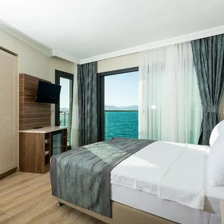 Hotel Yalı Boutique 4*