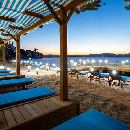 Yali Boutique ホテル