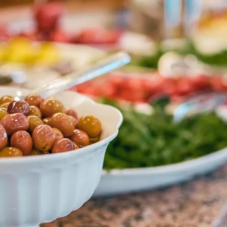 Yali Boutique ホテル 4*